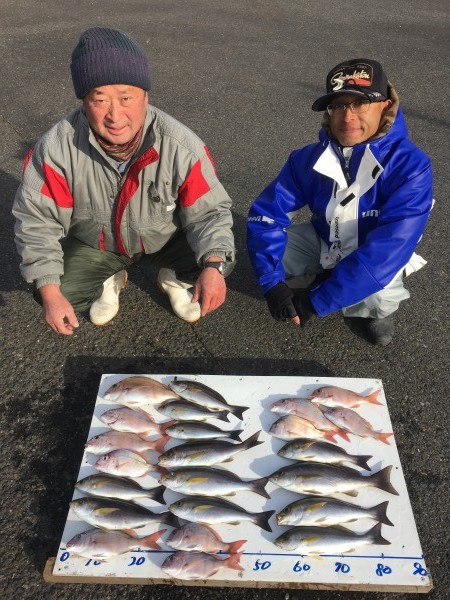 コサダ丸　釣果（12/8）_a0132630_18162694.jpeg