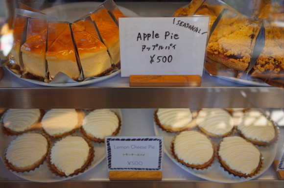 POMPON CAKES BLVD. （ポンポンケークス ブールバード）　神奈川県鎌倉市梶原/ケーキ カフェ～江の島からぶらぶら その6_a0287336_22081688.jpg