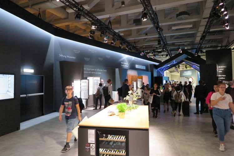 Mieleドイツ本社/工場見学&IFA2018視察研修へ⑥_c0156359_10544032.jpg
