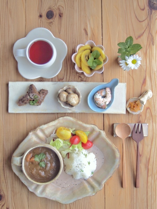 カレー朝ごはん_b0277136_08465929.jpeg