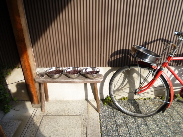月曜日を深煎り珈琲からはじめよう、_e0230141_19092168.jpg