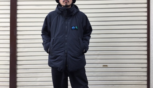 日本未発売】 【O-】 SLEEPY レイチョウルイラボ PARKA - ダウンジャケット