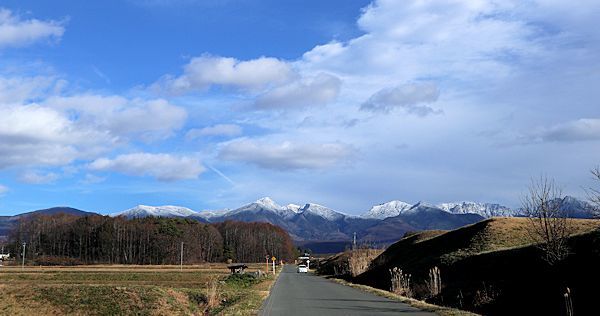 山は雪なのにね。_c0090198_15571442.jpg