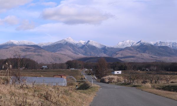 山は雪なのにね。_c0090198_15581883.jpg