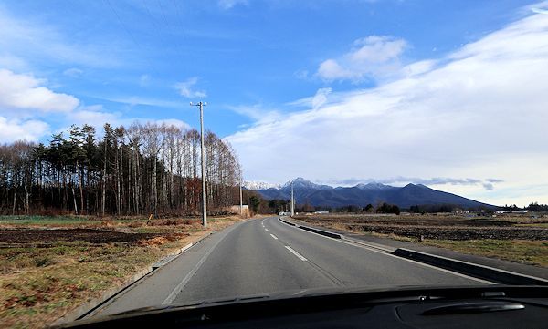 山は雪なのにね。_c0090198_15585596.jpg