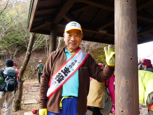 みのハイキングクラブ忘年登山　百々ｹ峰登山(418M)_d0170615_09342379.jpg