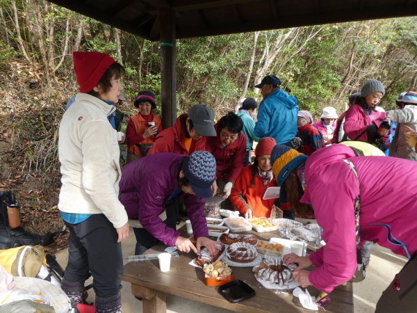 みのハイキングクラブ忘年登山　百々ｹ峰登山(418M)_d0170615_09343900.jpg