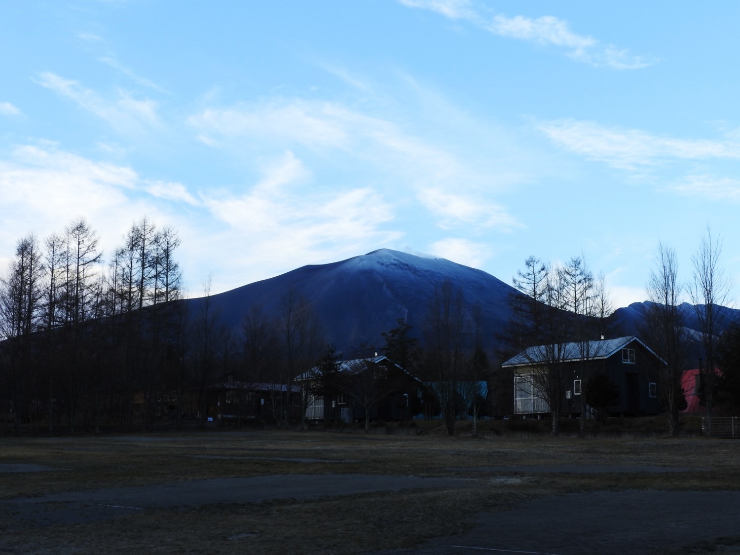 雪のないキャンプ場から（2018年12月10日）_b0174425_21351486.jpg