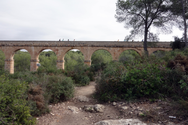 タラゴナの悪魔の橋 PONT DEL DIABLE　ローマ時代の遺跡 ラス・ファレラス水道橋 への路線バスでの行き方　2018年9月 バルセロナの旅（１０）_f0117059_10114341.jpg