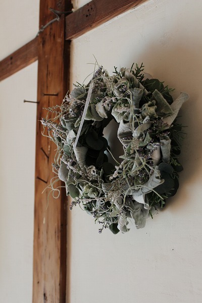 第16回 にのはこ時間 『シルバーリーフを集めた冬の white wreath 』joie.m_f0162302_21303773.jpg