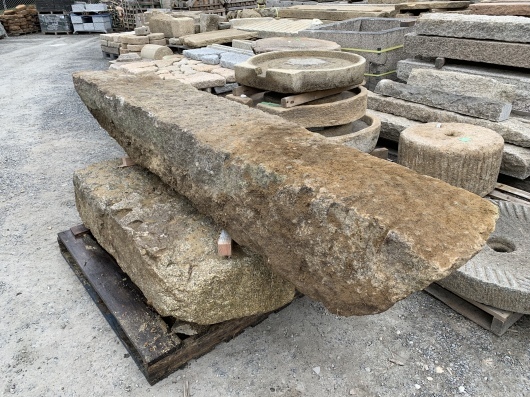 白川石製角井筒 白川石製角井筒