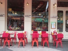e0038047_22433000.jpg