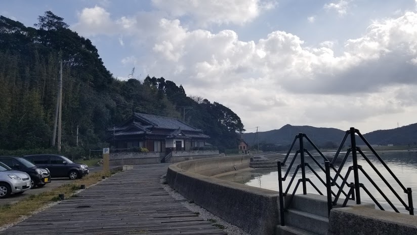 ここはどこ？五島への旅（最終回・拠点の教会編）_c0326859_07030389.jpg