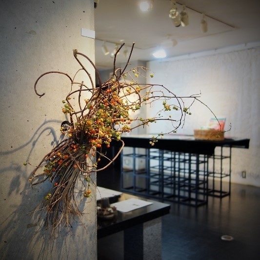 西洋アンティークとリースの世界 展 開催中です_b0232919_19312474.jpg