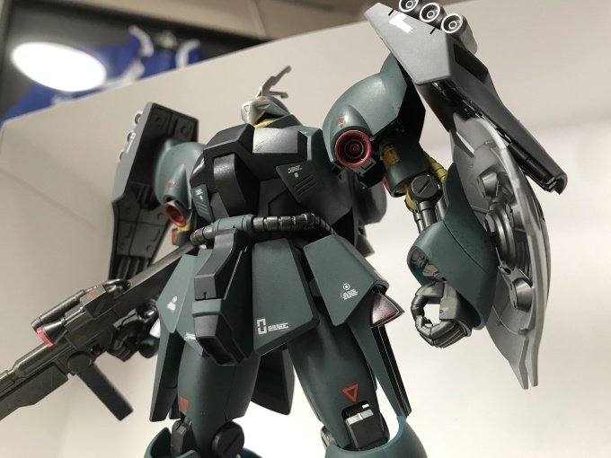 HG ヤクト・ドーガを全塗装して作りました_e0259900_23412574.jpg