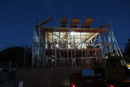 引き続き「玉城の家」建て前_b0179213_17155859.jpg