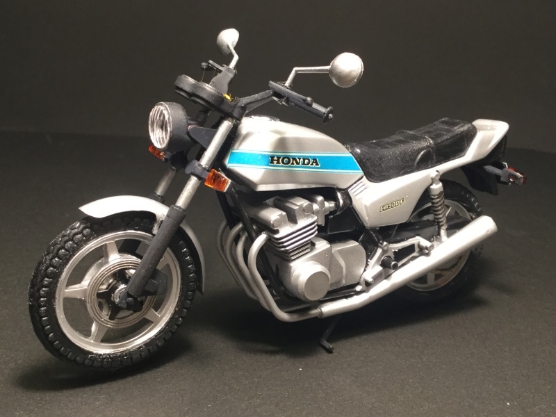 Amazon.co.jp: DATSUN With BIKE 1/20 ダットサン ウィズ バイク
