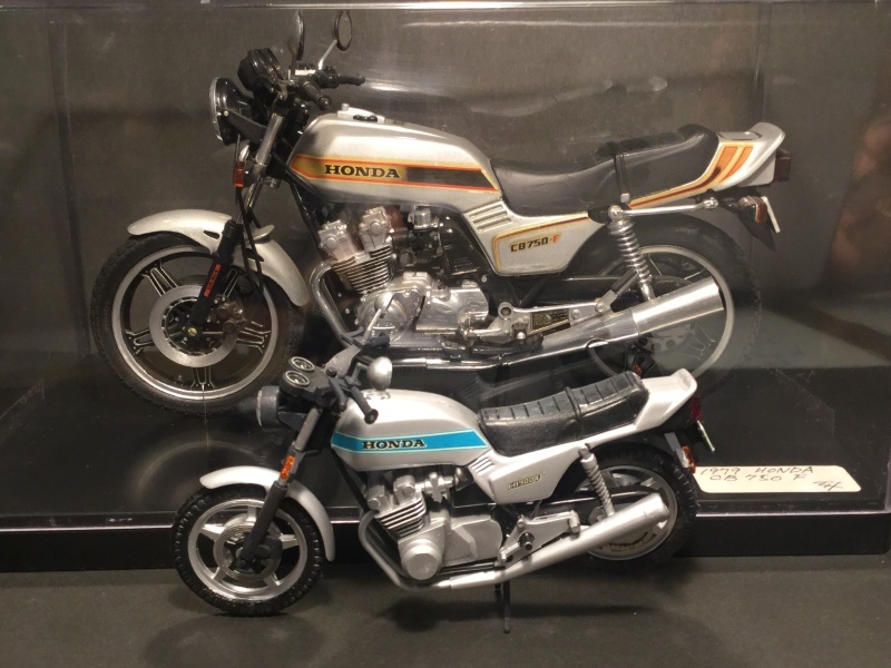 ダットサン ピックアップ with バイク 1976 （バンダイ 1/20) ④