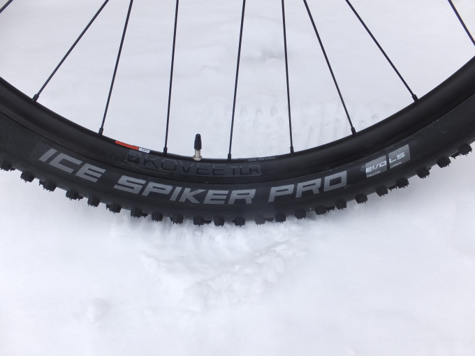 2021年レディースファッション福袋特集 SCHWALBE シュワルベ アイススパイカープロ 29×2.25 ケブラービード  www.i-datin.sumbawakab.go.id