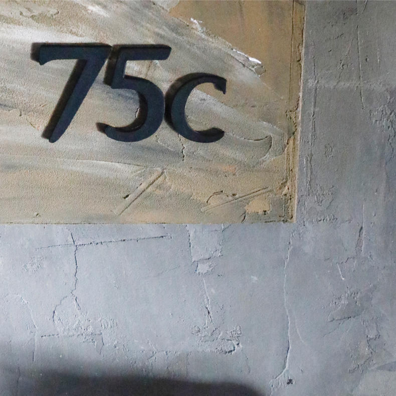 今年も年賀状の写真は「75c」で撮ってもらいました_c0060143_17380264.jpg
