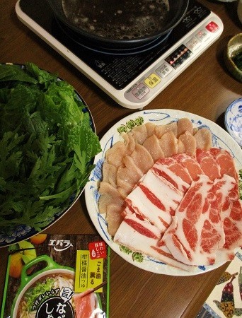 エバラの なべしゃぶ 柑橘醤油つゆ で肉にも野菜にもつゆの味がからんでグッと美味しい おさらのうえ帖