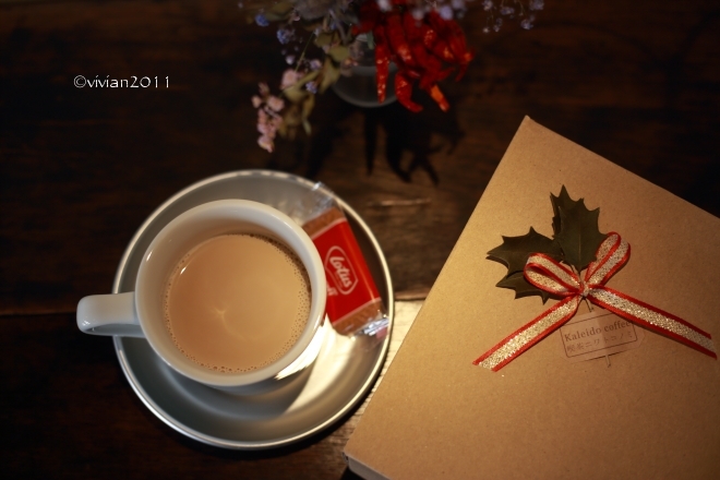 KALEIDO COFFEE ROASTERY（カレイドコーヒーロースタリー）～クリスマスな雰囲気の中で～_e0227942_21333504.jpg