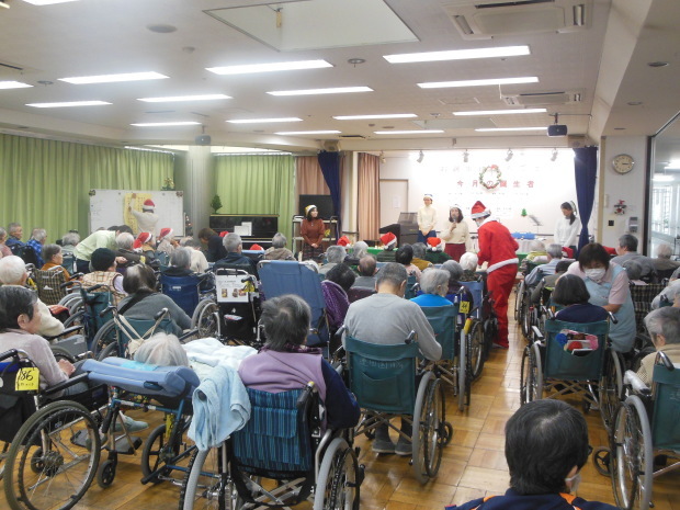 蓮田園クリスマス会☆_e0040673_20463116.jpg