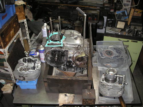 HONDA XL250(旧) エンジン整備_e0218639_10095882.jpg