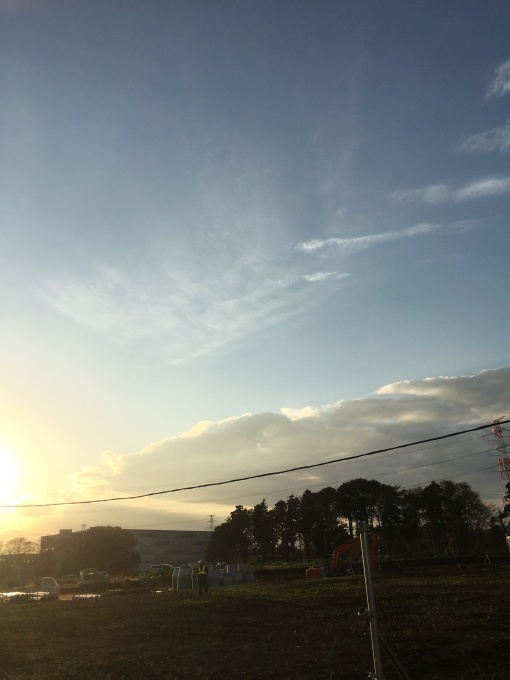 黄昏時の歩き方_c0004024_16524110.jpg