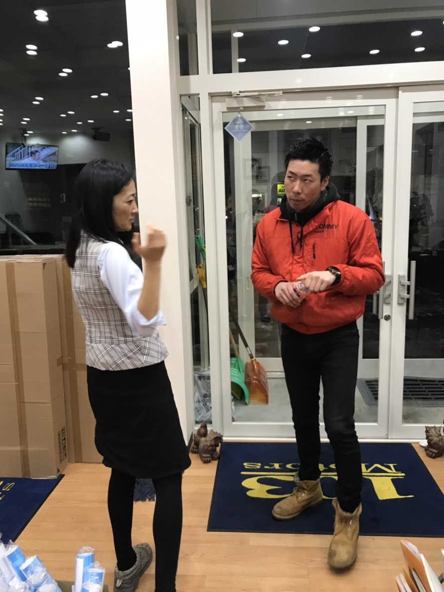 12月21日(金)アルファード2.4 240X 4WD 8人乗り_b0127002_20042843.jpg