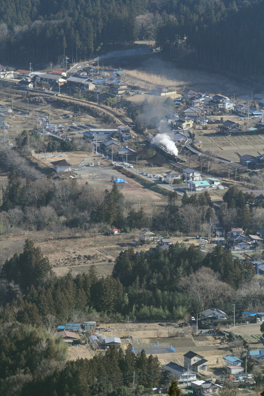 冬の奥秩父に白煙膨らむ - 秩父・2014年 -_b0190710_23012196.jpg
