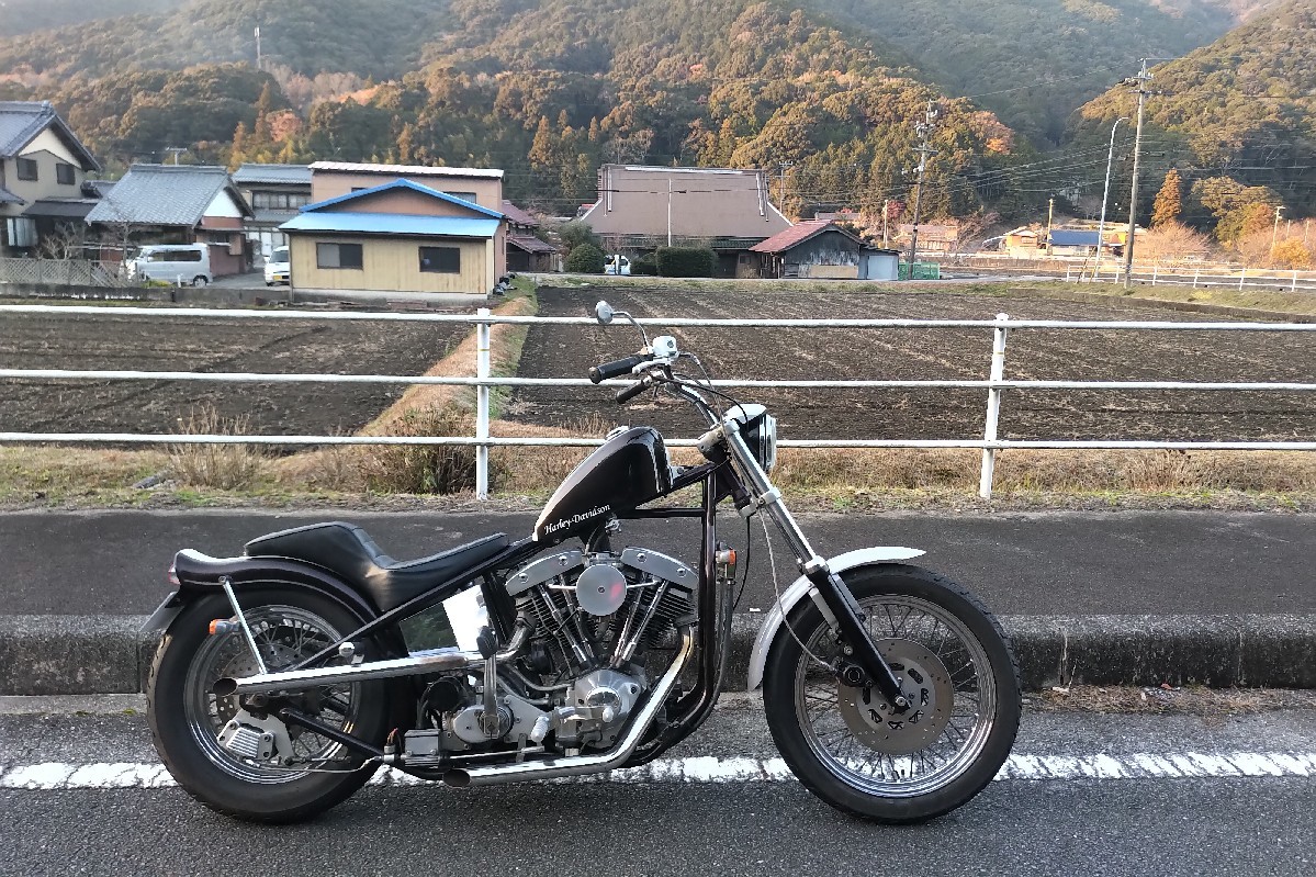 明日納車予定のショベ..._a0159215_23574794.jpg