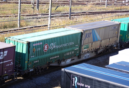 f0203926_2372530.jpg