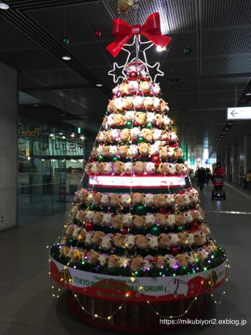 東京国際フォーラムの今年のクリスマスツリー_d0366539_18593861.jpg