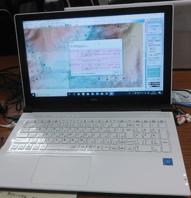 e0371039_8423192.gif