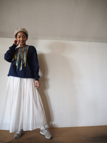 Maison 冬の白スカート Casa Nice Days Maison 冬の白スカート Casa Nice Days