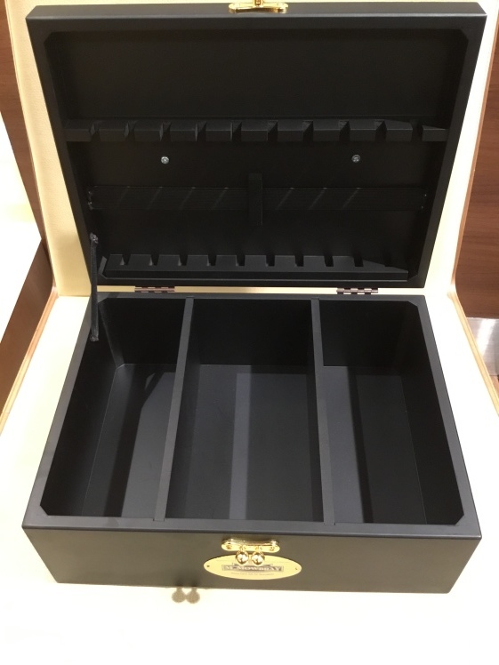 限定品はクリスマス前に_d0166598_17581511.jpeg
