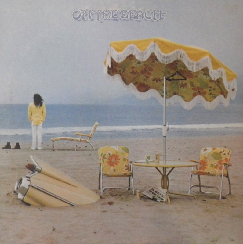 Neil Young その5 On The Beach : アナログレコード巡礼の旅