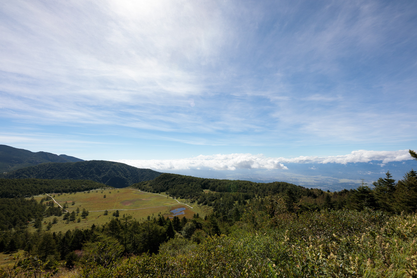 晩夏の池ノ平湿原「三方ヶ峰」山頂へ_c0369219_18191900.jpg