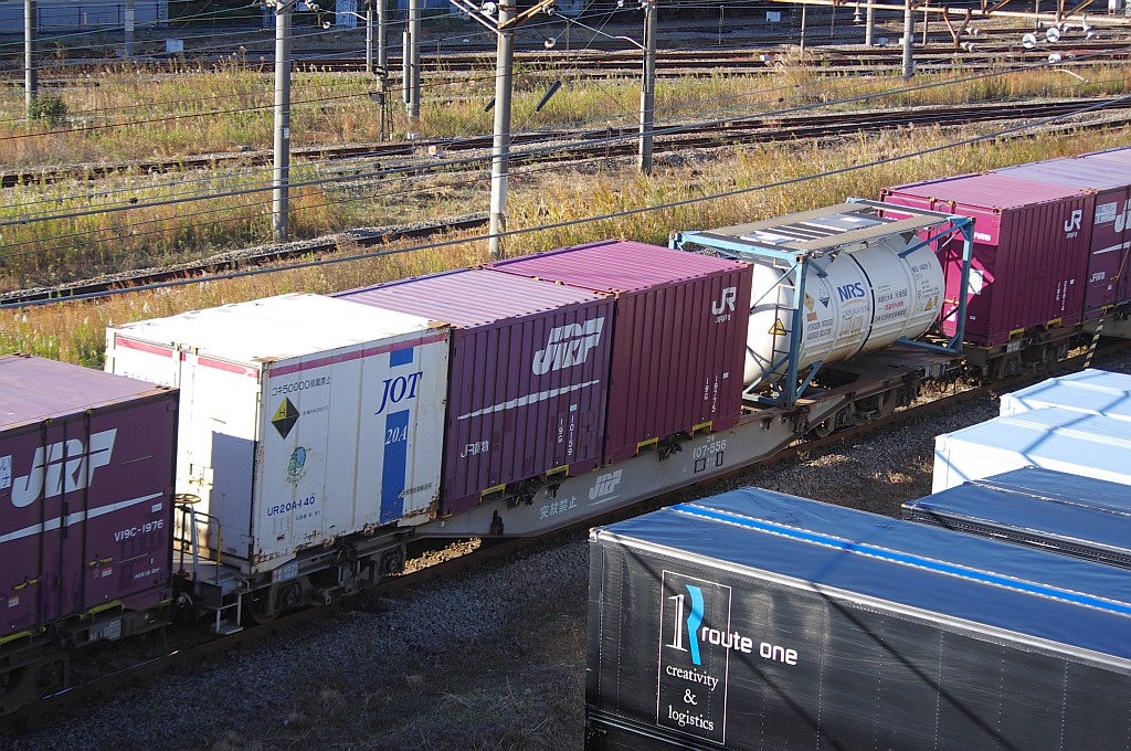 f0203926_21423286.jpg