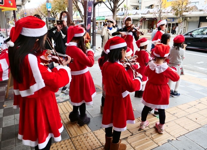 　　メリークリスマス  　２０１８-１２-２5　００：００_b0093754_22373414.jpg