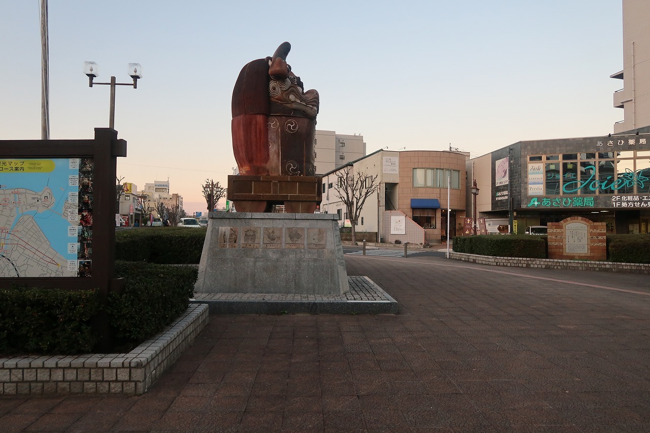 【聖地巡礼】ゾンビランドサガ～ドライブイン鳥・唐津市歴史民族資料館・唐津駅～ _f0370494_01220946.jpg