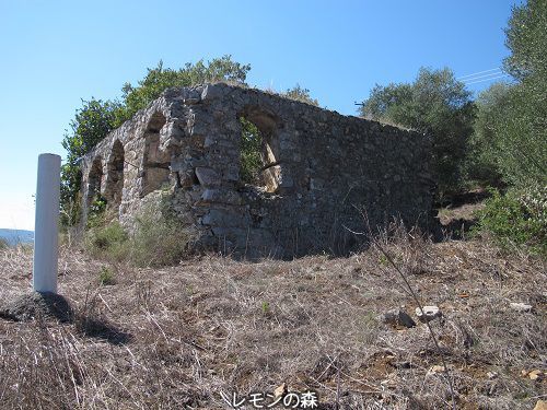 ぺラスギアの海岸遺跡_c0010496_00070720.jpg