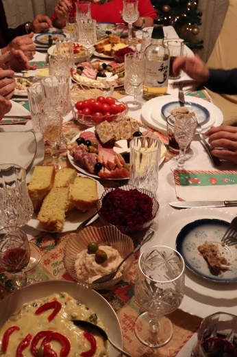 ルーマニアでのクリスマスイブ_a0213806_18572720.jpeg