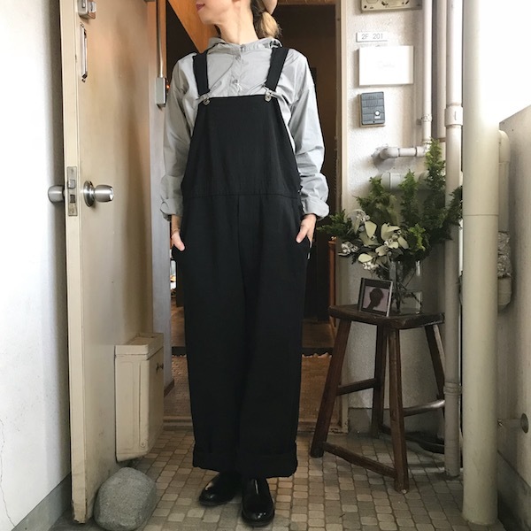 オーバーオール と カーディガン_d0364239_19282186.jpg