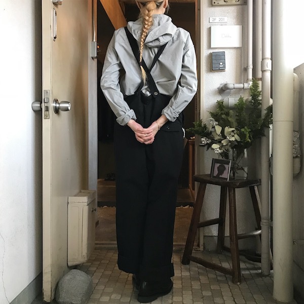 オーバーオール と カーディガン_d0364239_19291865.jpg