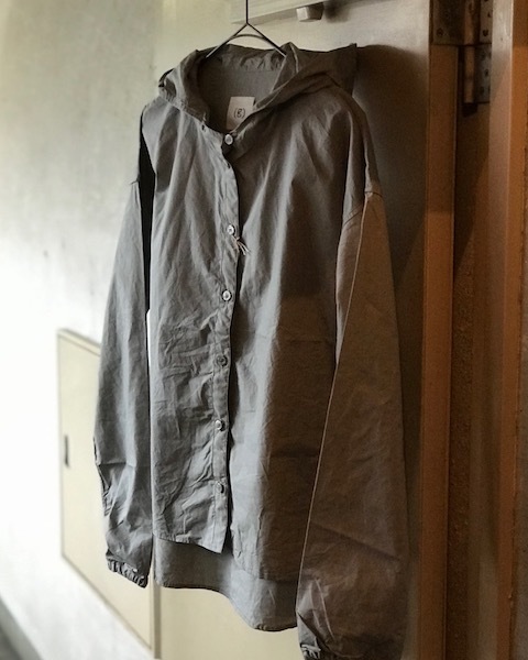 オーバーオール と カーディガン_d0364239_19294649.jpg