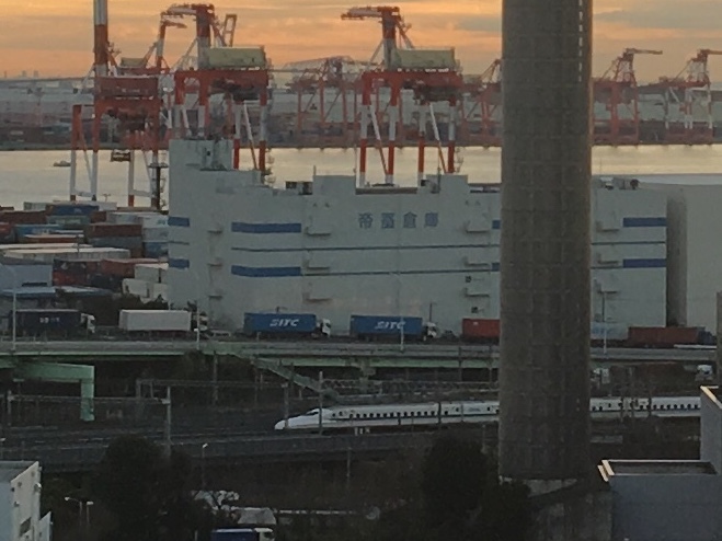 b0330040_08140202.jpeg