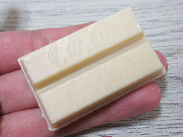 【Nestle】Kit Kat_c0152767_22232825.jpg