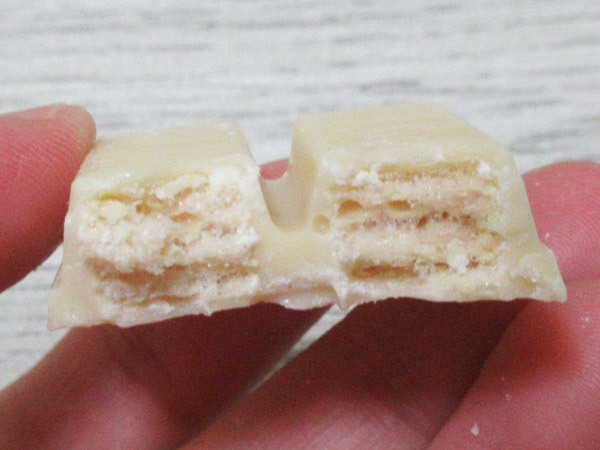 【Nestle】Kit Kat_c0152767_22235073.jpg